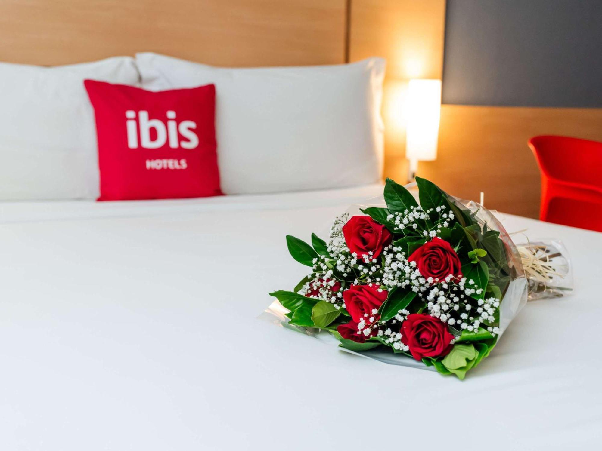 Ibis Joinville Exterior foto