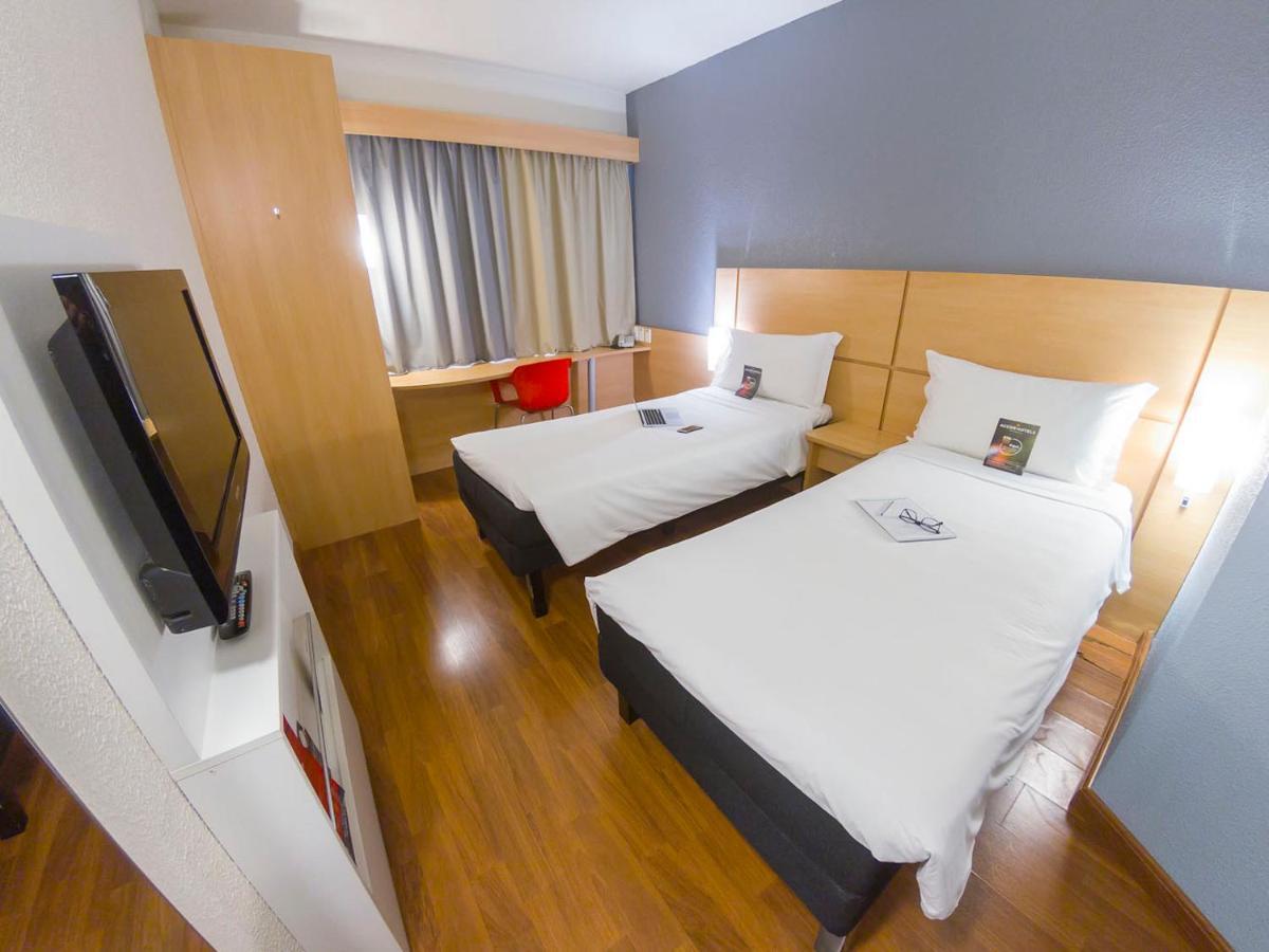 Ibis Joinville Exterior foto